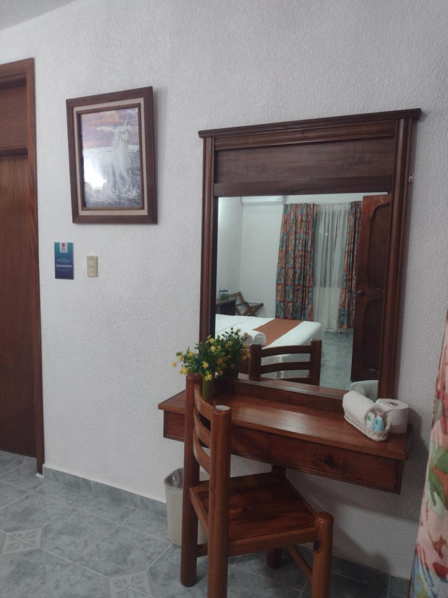 Hotel HF Hacienda San Francisco Puente Nacional Habitación foto