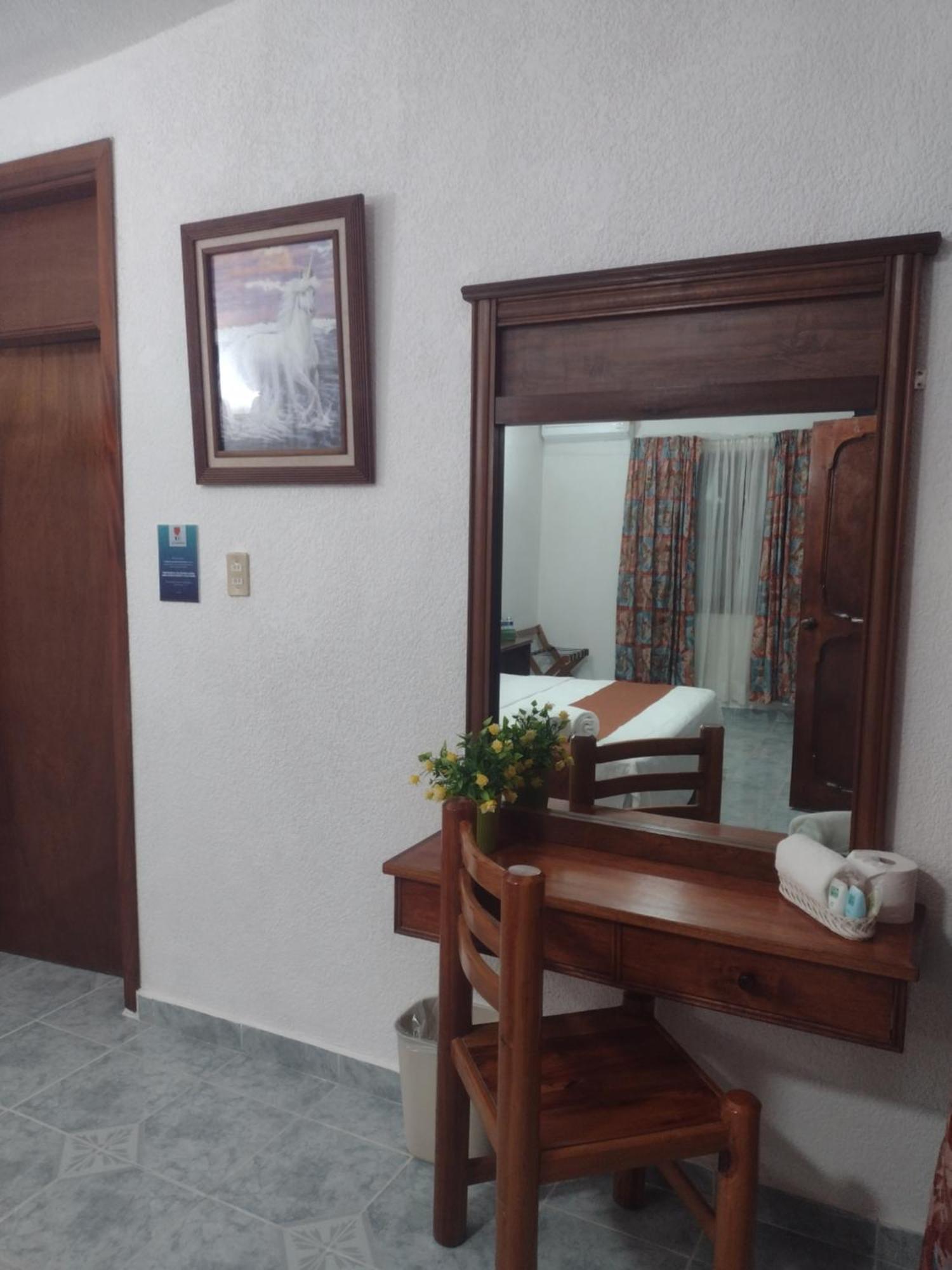 Hotel HF Hacienda San Francisco Puente Nacional Habitación foto